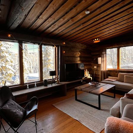 Rukan Villa Kelotar Екстериор снимка