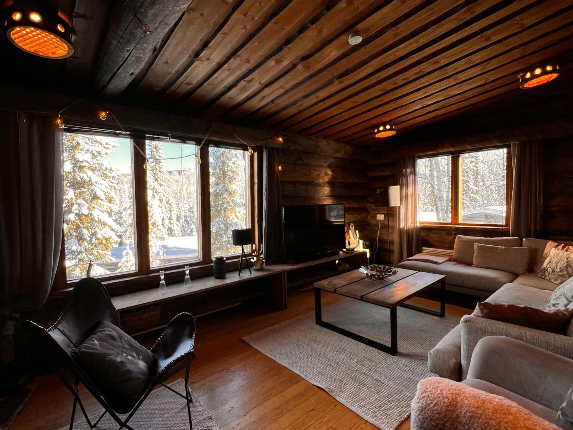 Rukan Villa Kelotar Екстериор снимка