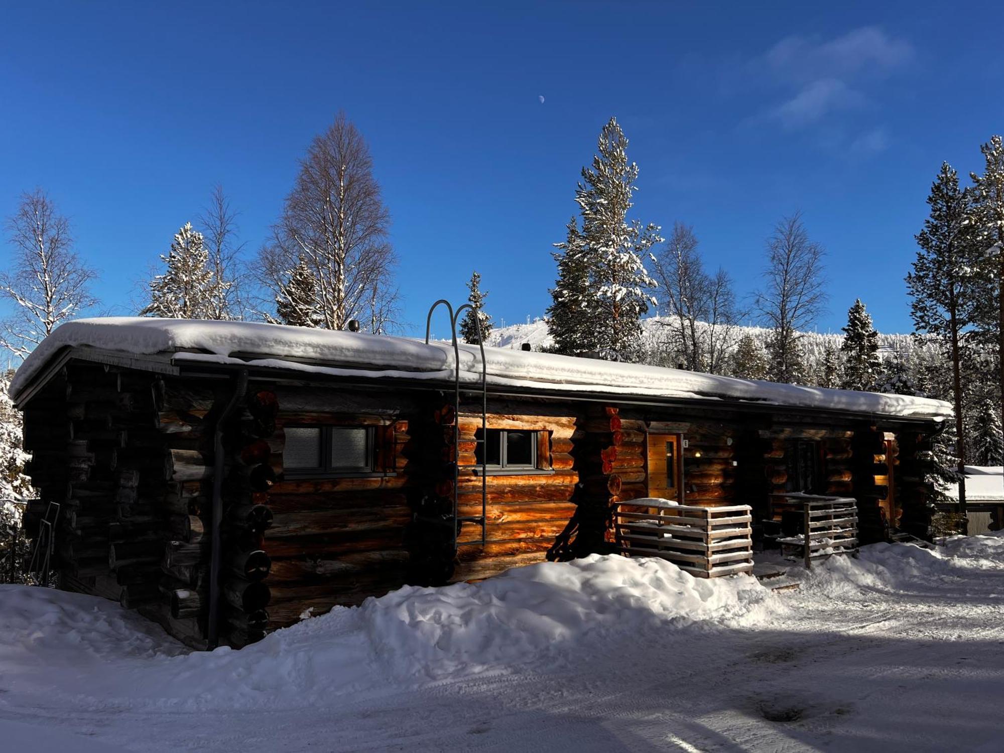Rukan Villa Kelotar Екстериор снимка